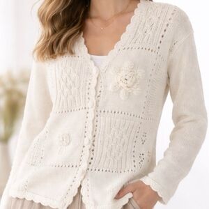 Vintage Cream Crochet Cardigan M 3D Floral Appliqué Knit